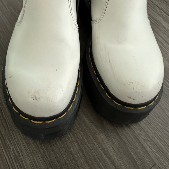 Dr. Martens white Chelsea boot platform - Picture 6 of 7